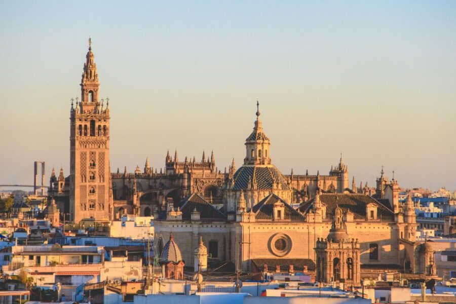 From Malaga: Seville Day Trip and Optional Monument Tickets - Itinerary and Exploration Options