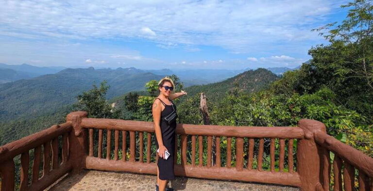 From Pai: Private Mae Hong Son Highlights Car Tour
