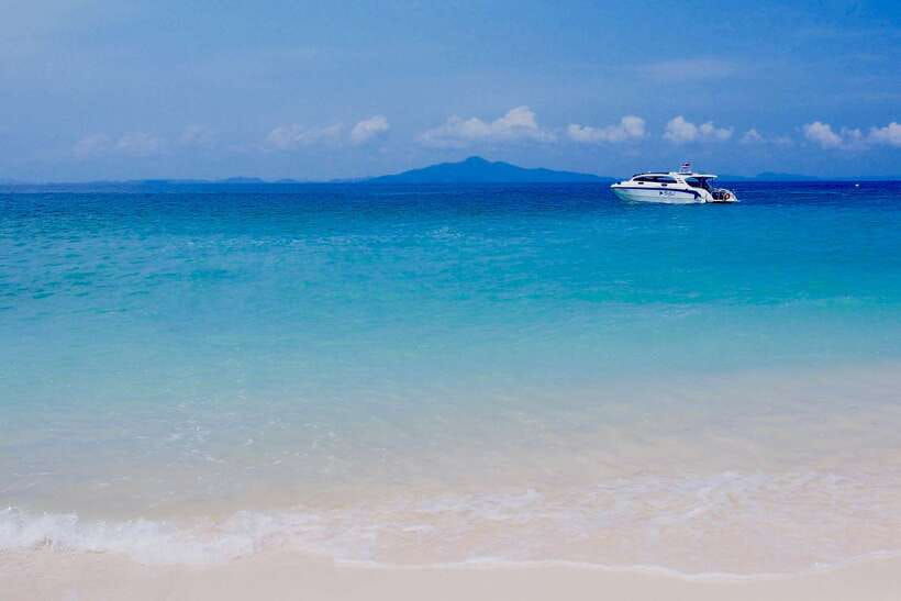 From Phuket: Phi Phi Island Dawn Tour With Lunch - Tour Overview and Pricing