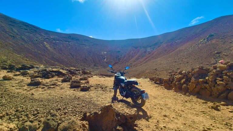 Fuerteventura: Classic Old School Motorbike Tour
