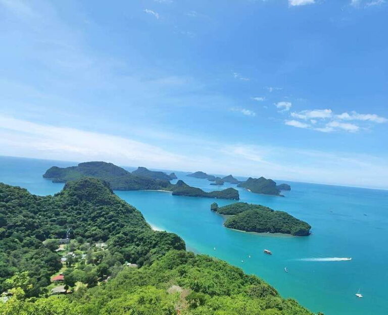 Fullday Sailing Boat Tour to Angthong Marine Park