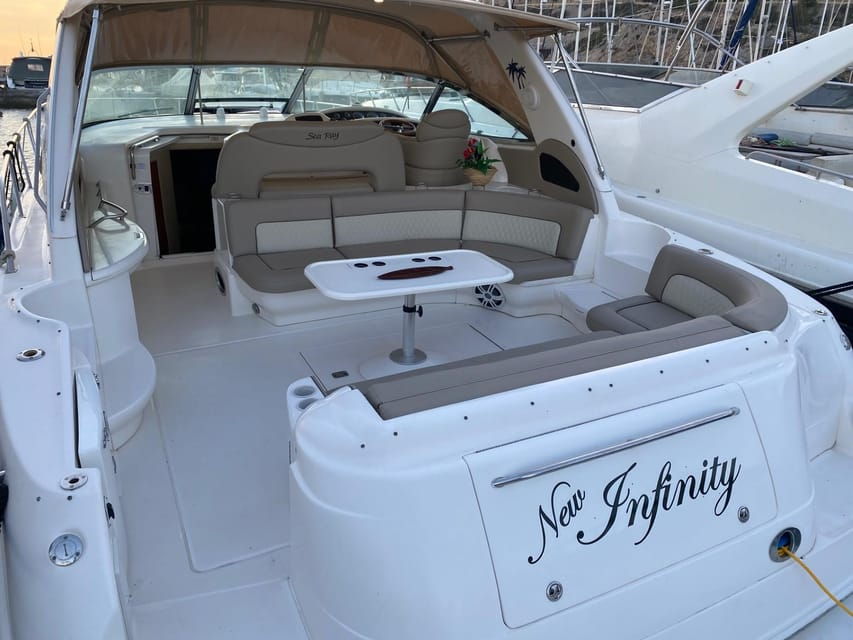 Gran Canaria: Excursion on Private Yacht With Drinks, Lunch and Snorkeling - Private Yacht Excursion Overview