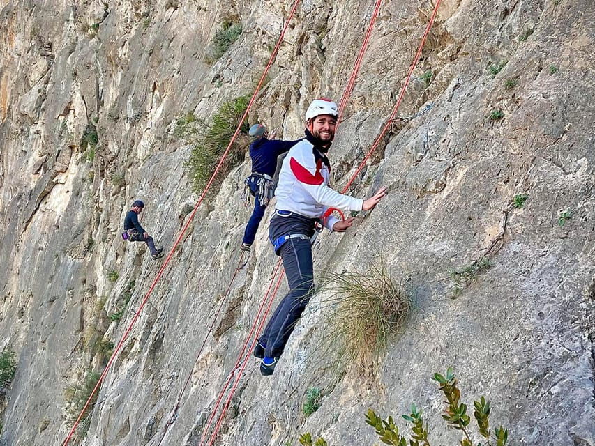 Granada: Rock Climbing Top-Rope Placas Negras - Location and Overview
