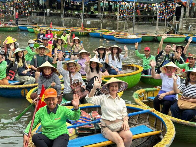 Hoi an Basket Boat Trip With Pick up and Drop off
