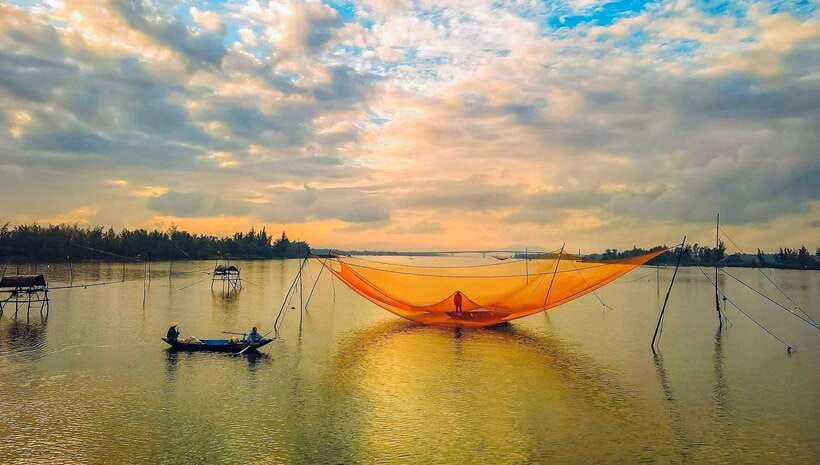 Hoi An Jeep Sunset Adventure: Enjoy Cocktails & Local Food - Tour Highlights