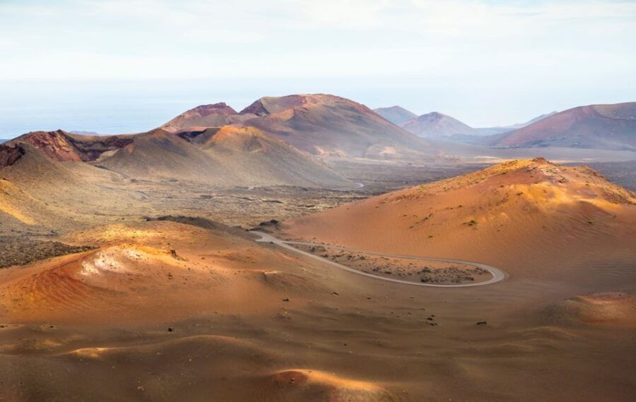Lanzarote: Guided Day Trip to Timanfaya Park & Lago Verde - Tour Overview and Pricing