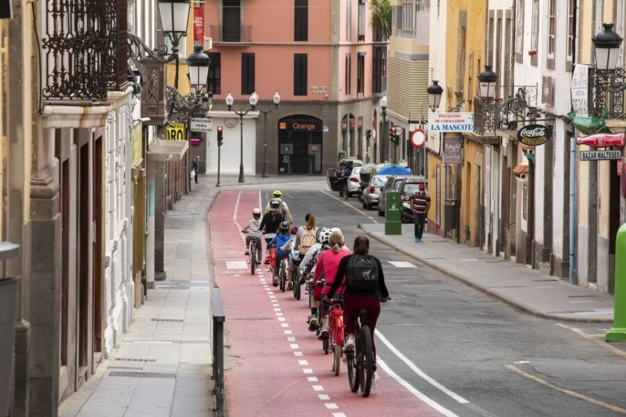 Las Palmas De Gran Canaria: Guided City Tour by Bike - Highlights and Itinerary