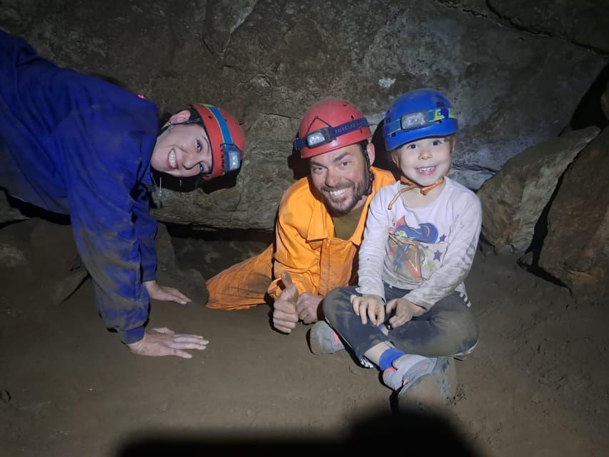 Madrid: Caving and Rappelling Adventure With Transport - Activity Overview