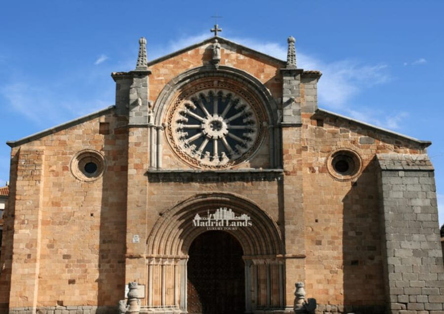 Madrid: Luxury Tour Ávila & Segovia - Tour Overview and Pricing