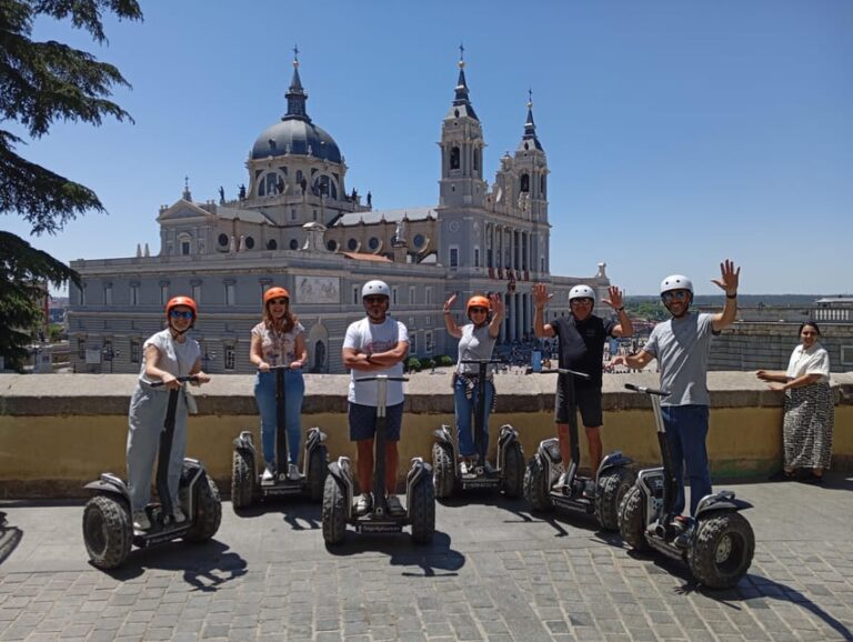 Madrid Private Segway Tour. Retiro Park – Centro Historico
