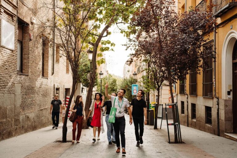 Madrid: Royal Palace, Prado Museum & Historic Center Tour