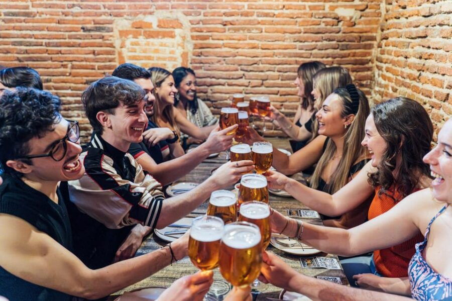 Madrid: Tapas Food Crawl With 6 Tapas and 4 Drinks - Tour Overview and Pricing