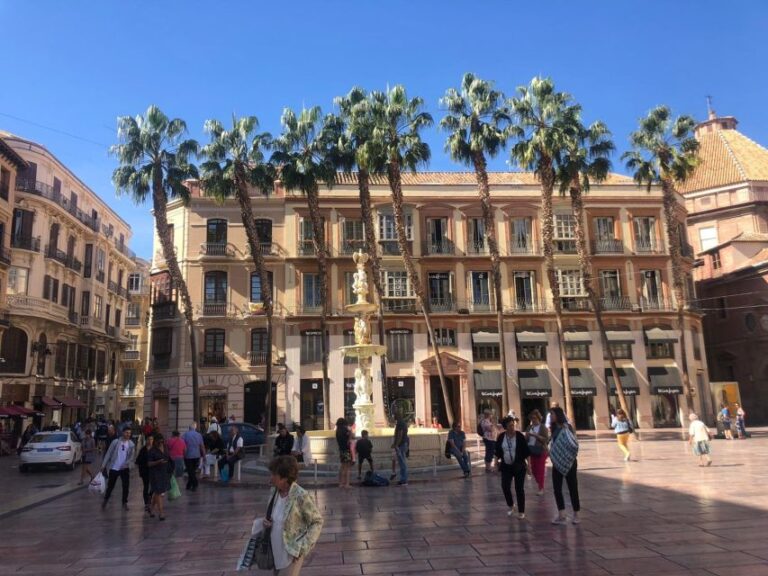 Malaga: Premium Guided Bike Tour