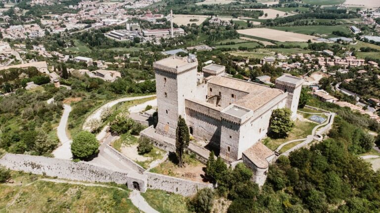 NARNI – BIKE TOUR BETWEEN NATURE and HISTORY (18KM) 4-20 People