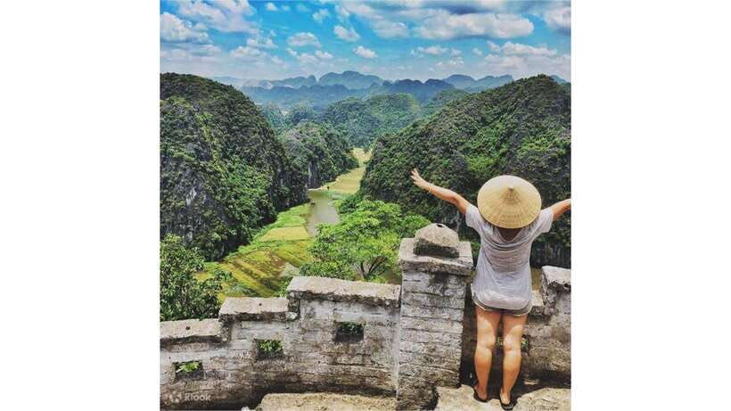 Ninh Binh Sunset Tour & Hoa Lu Ancient Town Visit - Tour Overview