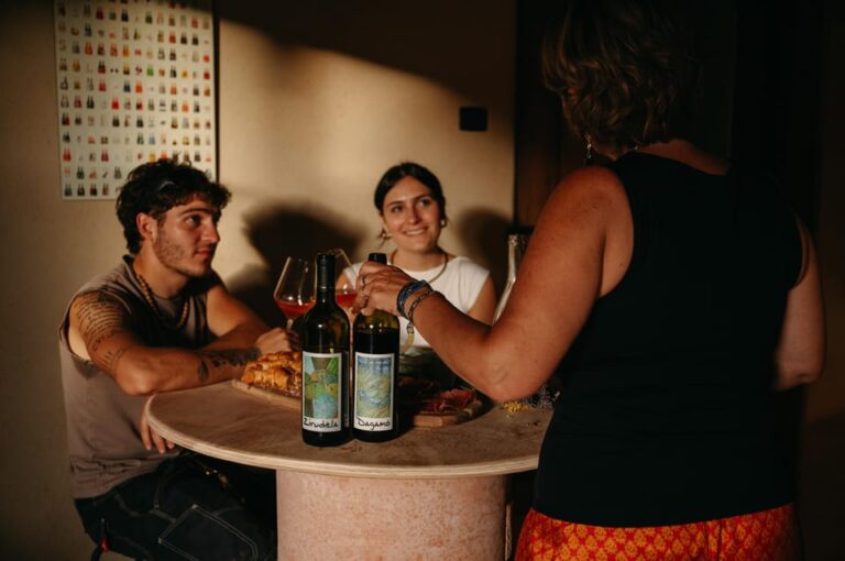 PASTA and WINE: an Experience Between Greenery and Peace, Taste and Companionship