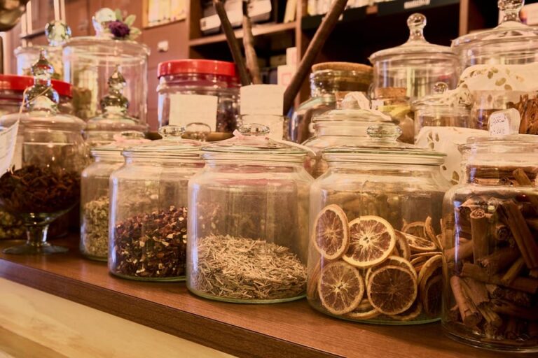 Perfume Masterclass in Florence: Make Your Own Fragrance