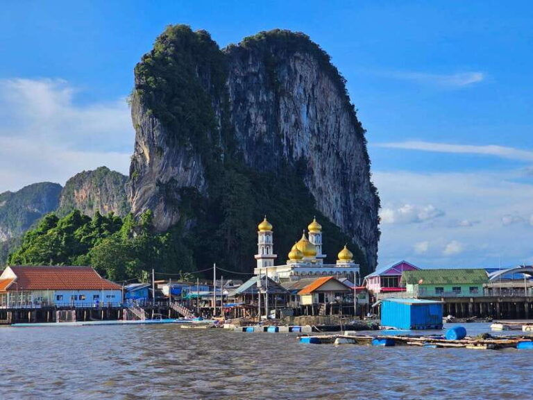 Phang Nga: Private Longtail Boat to James Bond & Koh Panyi