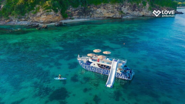 Phuket: Phi Phi Maiton Island Sunset Premium Catamaran Tour