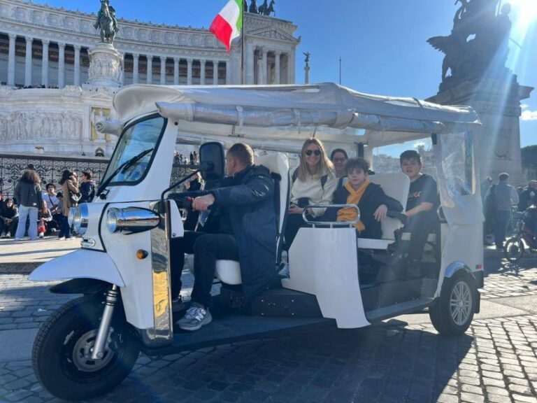 Rome: Exclusive Private Tour by Tuk Tuk