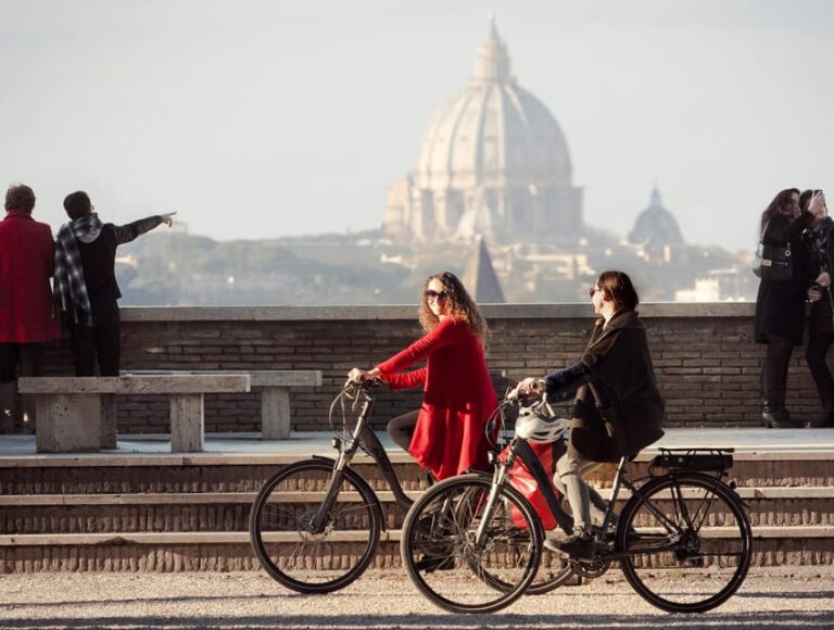 Rome: Panoramic Off-The-Beaten-Track Cannondale E-Bike Tour