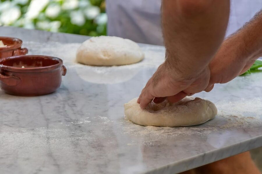 SORRENTO: Pizza School Mastering Neapolitan Delights - Overview of the Pizza School Experience