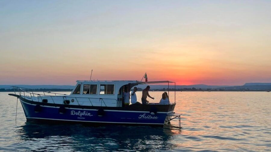 Syracuse: Boat Tour With Barbeque on Board - Overview of the Boat Tour Experience