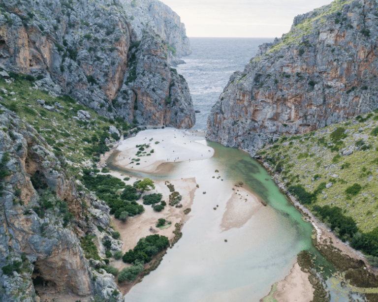 TORRENT DE PAREIS EXCURSION