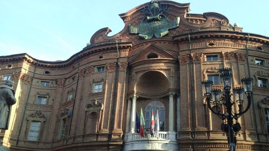 Turin: 2,5 Hour Classic Walking Tour - Overview of the Tour