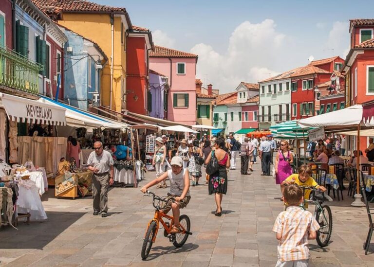 Venice: Murano, Burano, and Torcello Boat Tour