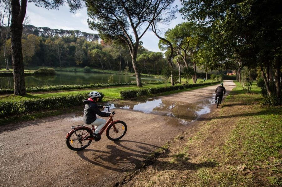 Villa Ada, Villa Borghese and Ponte Milvio: E-Biking Between Nature and History - Overview of the E-Biking Experience