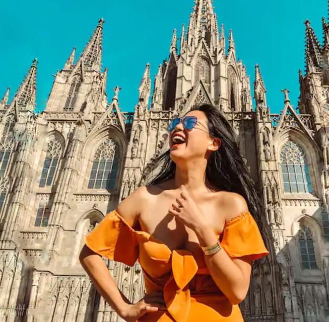 ✅ Barcelona: Sightseeing Professional Photoshoot Session - Photography Experience