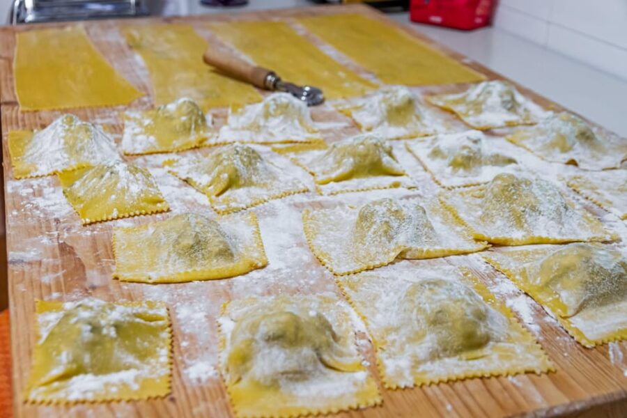 Jubilee Special: Ravioli & Aperitivo Class in Rome - Experience the Joy of Homemade Ravioli