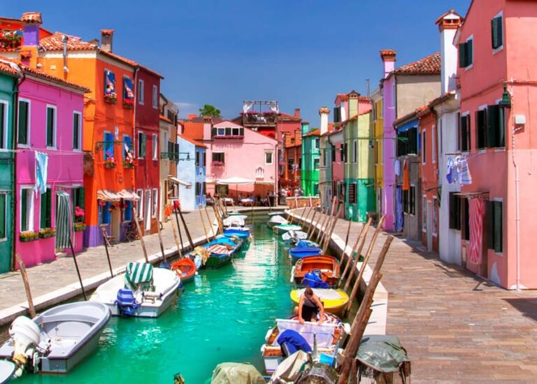Venice: Murano, Burano and Torcello Islands Tour