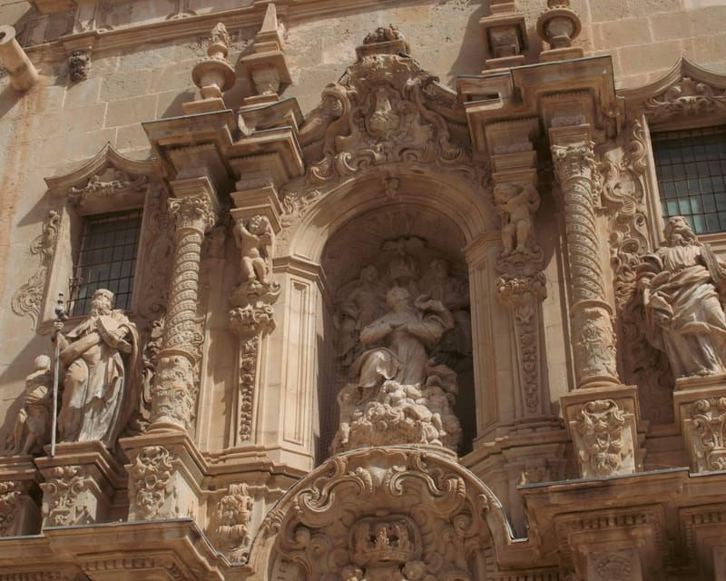 Alicante 360º Semi-Private Tour City, Culture, Tapas & Drink - Tour Overview