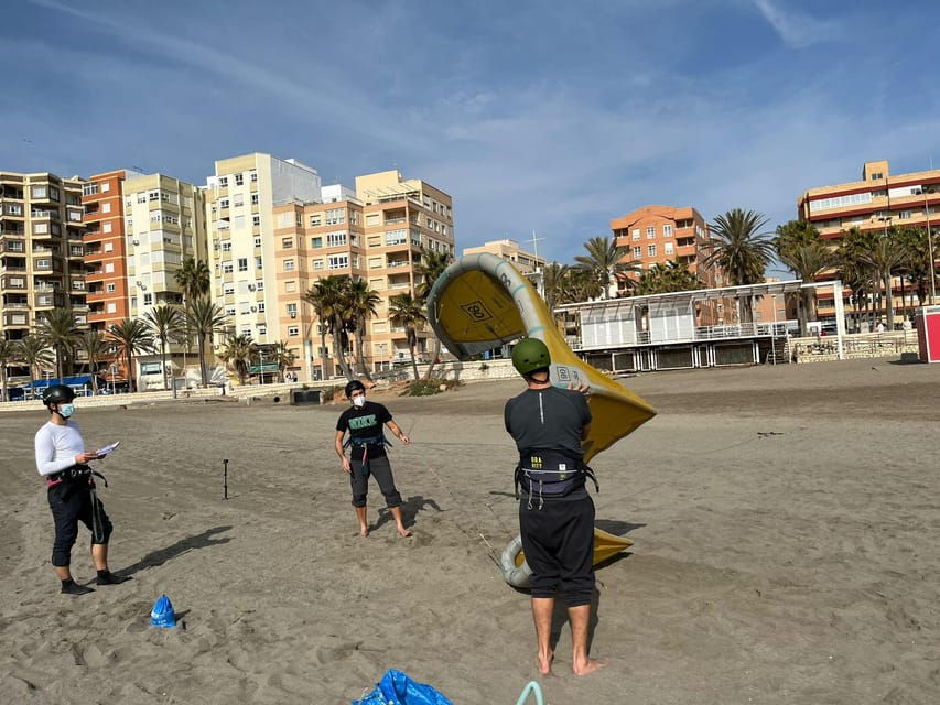 Almeria: Kitesurfing Course - Preparing for the Adventure