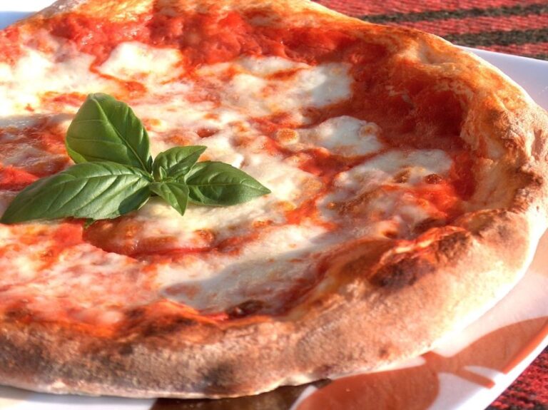 Authentic Neapolitan Pizza Lesson