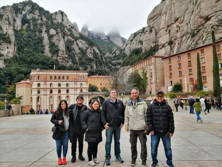 From Barcelona: Montserrat, Cardona & Salt Mountain Day Trip