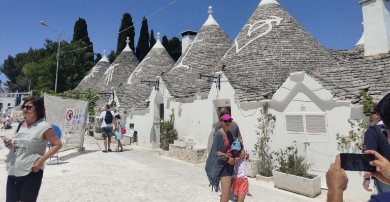 From Lecce: Alberobello, Ostuni & Locorotondo With Aperitif