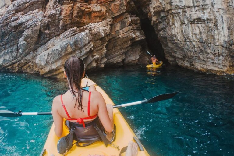 From Santangelo: Ischia Kayak Tour With Italian Aperitif