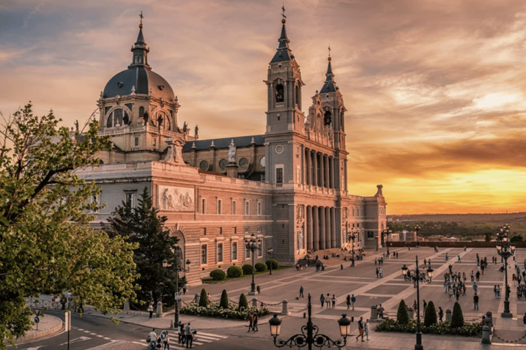Madrid: VIP Prado Museum & City Highlights With Hotel Pickup