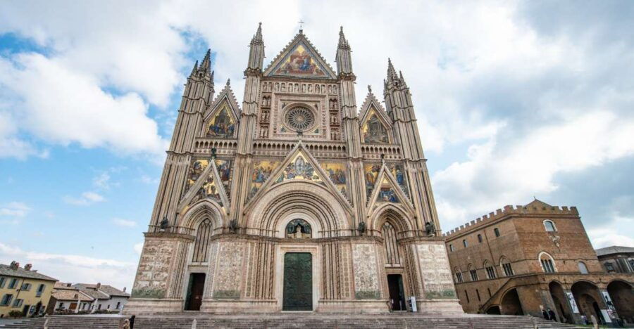 Orvieto Walking Tour Including Duomo Tickets - Overview of the Orvieto Walking Tour