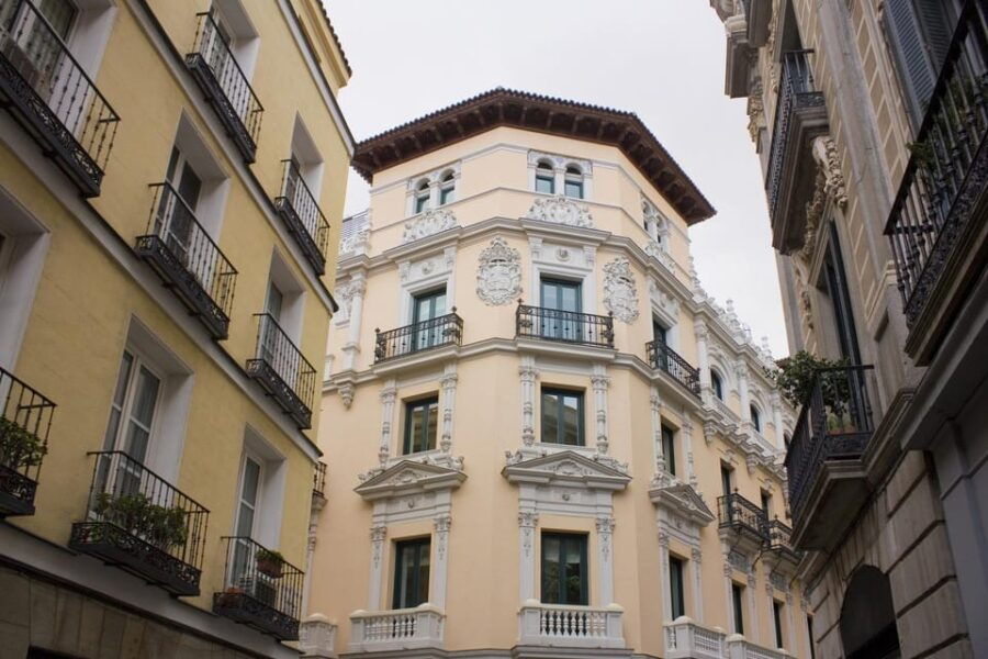 Skip-the-Line Thyssen-Bornemisza Museum Madrid Private Tour - Tour Overview