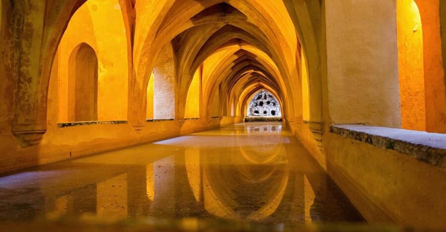 Tour of the Alcazar of Seville - Architectural Influences and Design