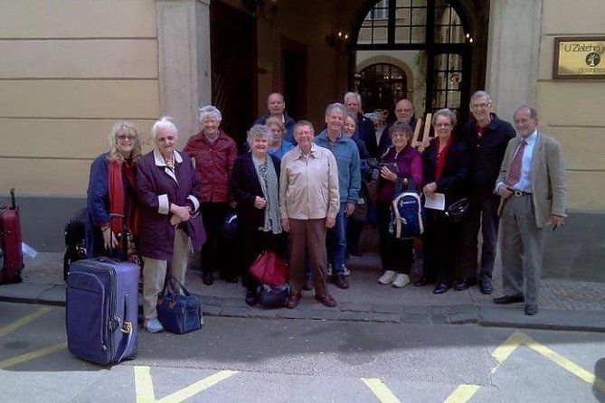 1-way Prague to Vilshofen private transfer - Mercedes Benz - up to 7 passengers - Good To Know
