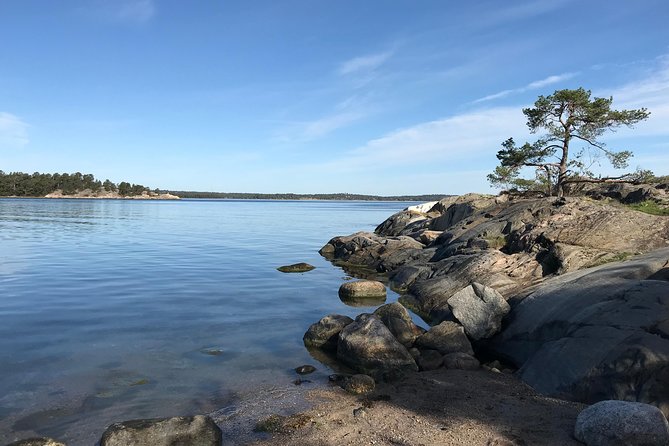 2-Day Small-Group Stockholm Archipelago Kayak Tour