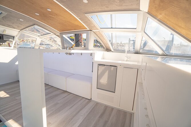 3 hrs. Whale Watching and Relaxing Chill Out Catamaran with glass floor - Good To Know