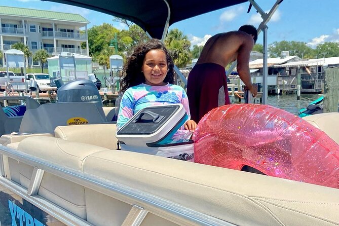4 Hour Pontoon Rental from Crab Island