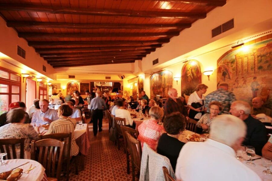 "A Night in Athens: Dinner and Music Under the Stars" - An In-Depth Look at the Experience