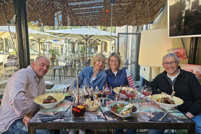 A Private Guided Historical and Cultural Tour in Nîmes